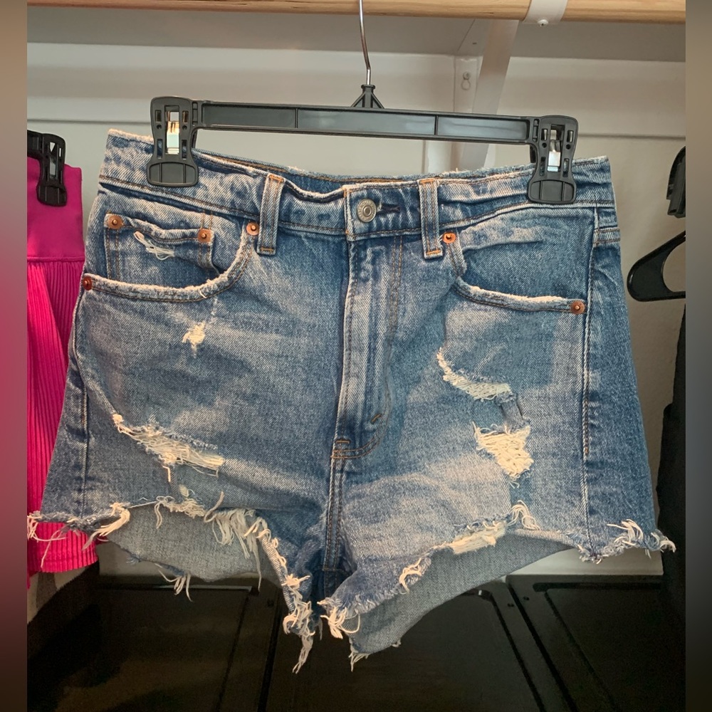 A&F High Rise Mom Short